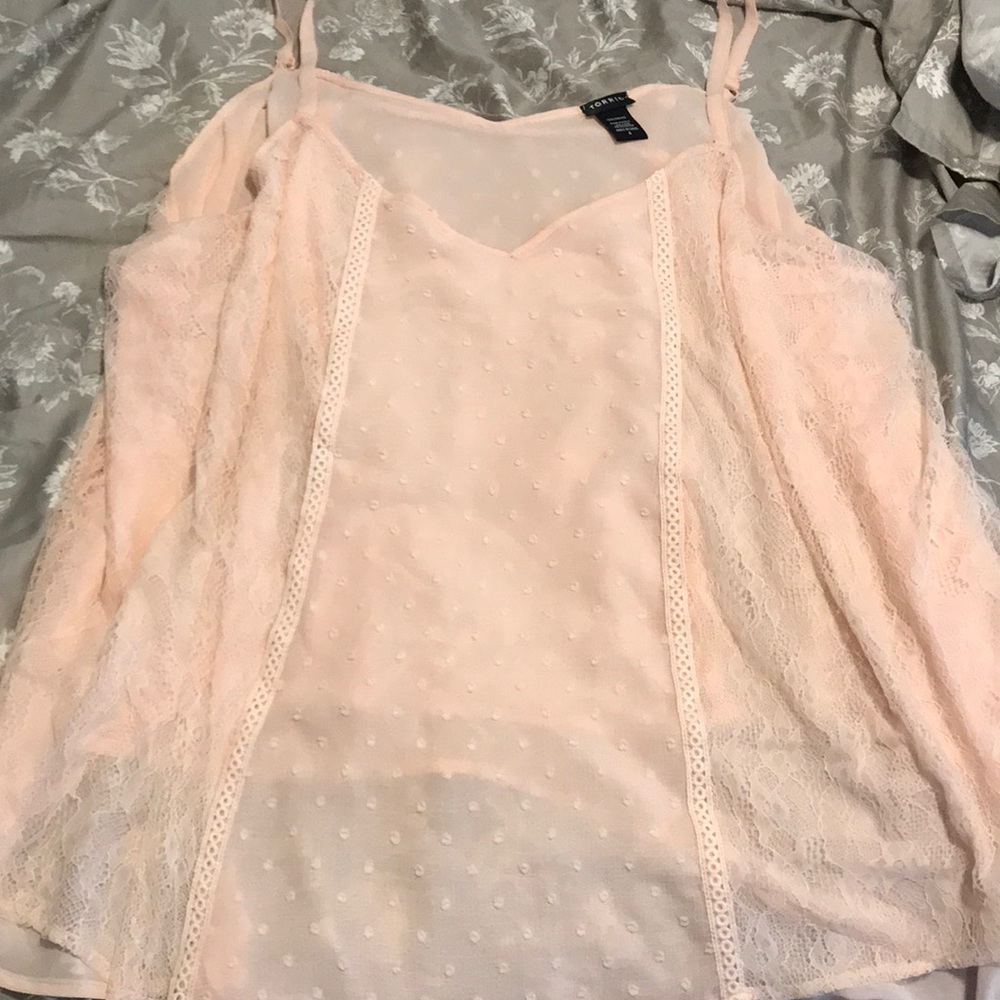 NEVER WORN! Peachy pink adorable blouse tank